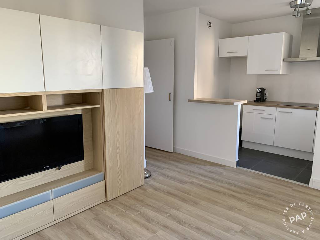 Flat Boulevard de Verdun in Courbevoie