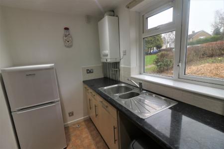 Flat Thistle Grove in Welwyn Hatfield