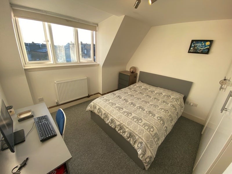 Room Adam Mews in Greater London