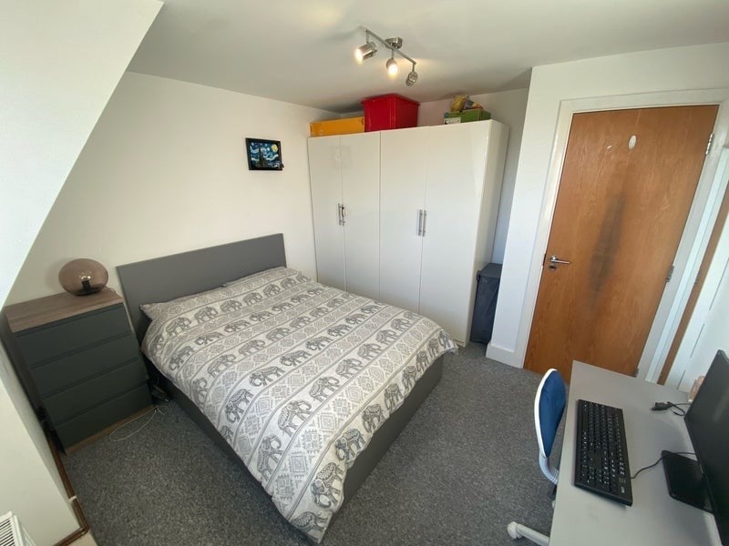 Room Adam Mews in Greater London