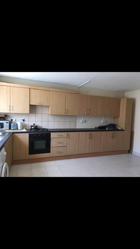 Room Major Road in Greater London
