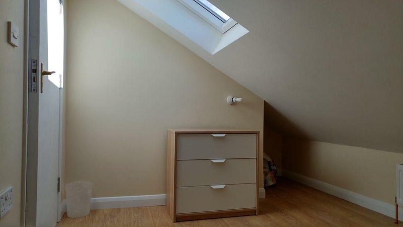 Room Major Road in Greater London