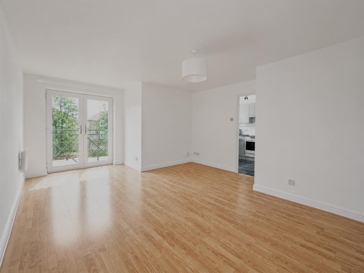 Flat Sten Close in Greater London