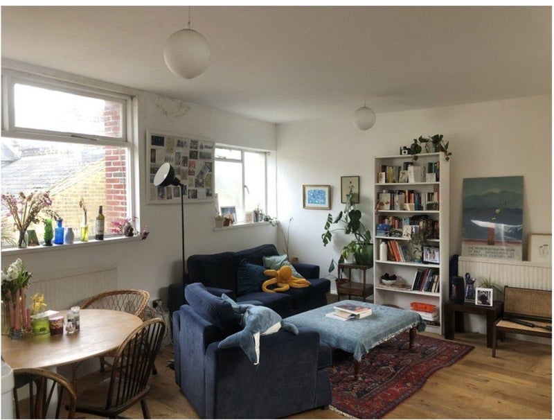 Room Leswin Road in Greater London