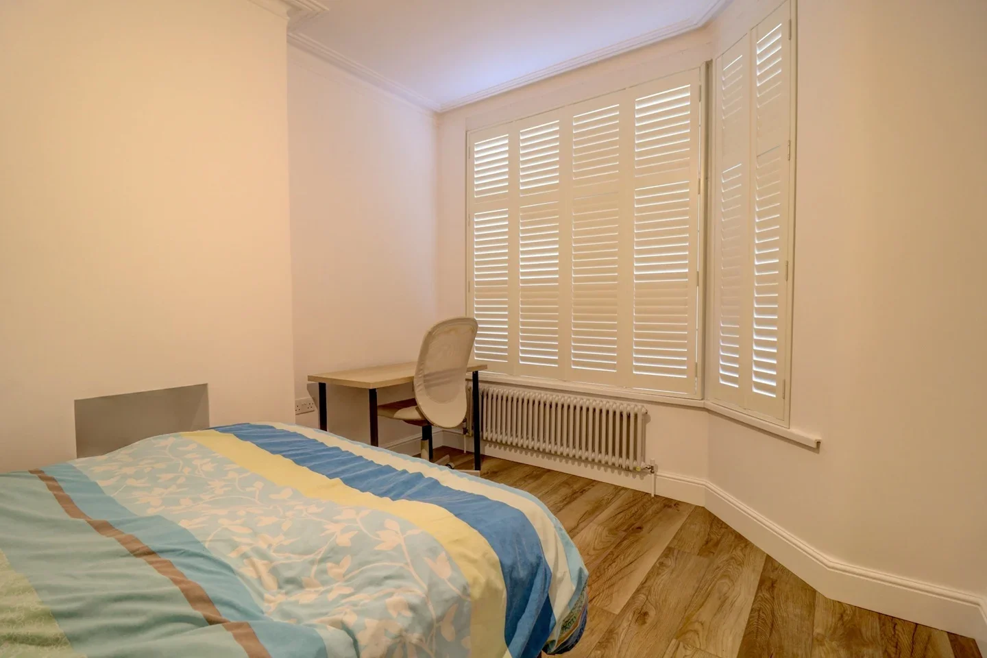 Room Davis Street in Greater London