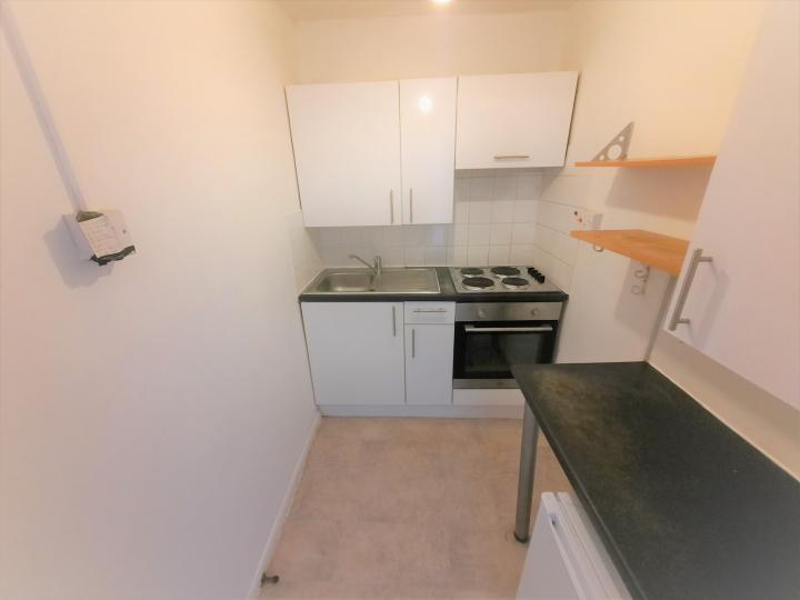 Flat Denmark Hill in Greater London