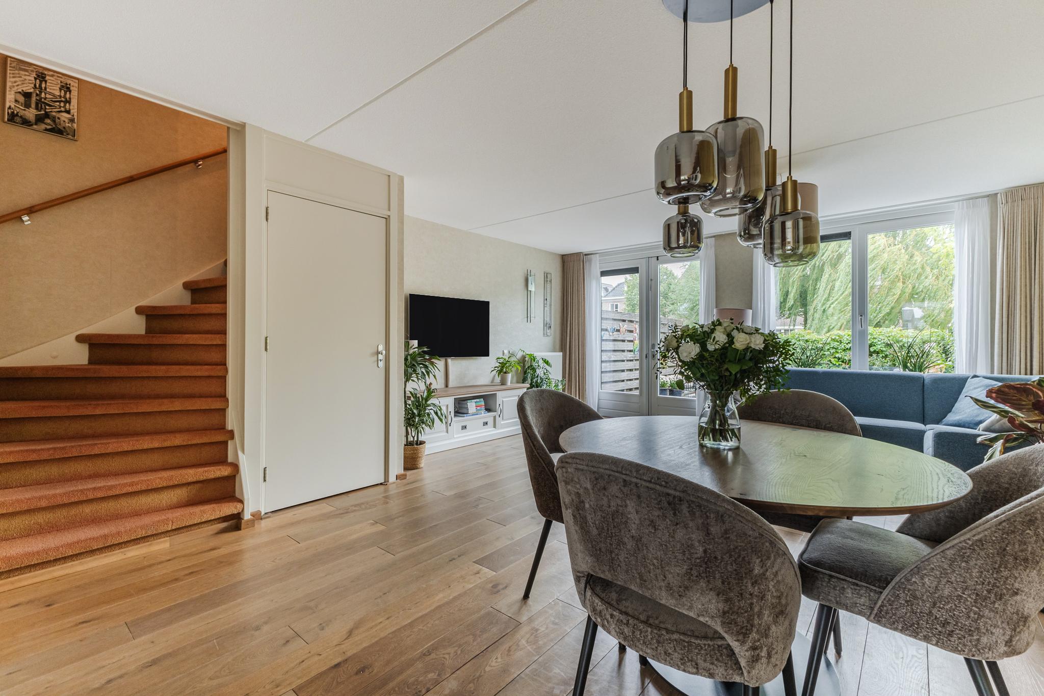 Tussenwoning te koop: Schoenmakersloot 26, Broek Op Langedijk