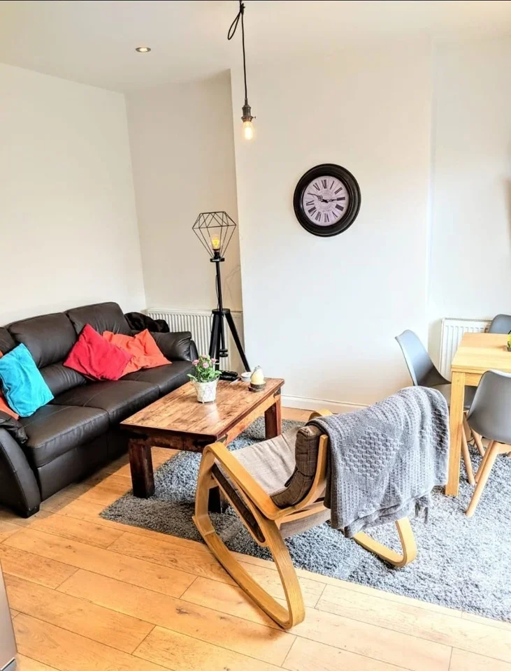 Room Church Walk in Greater London
