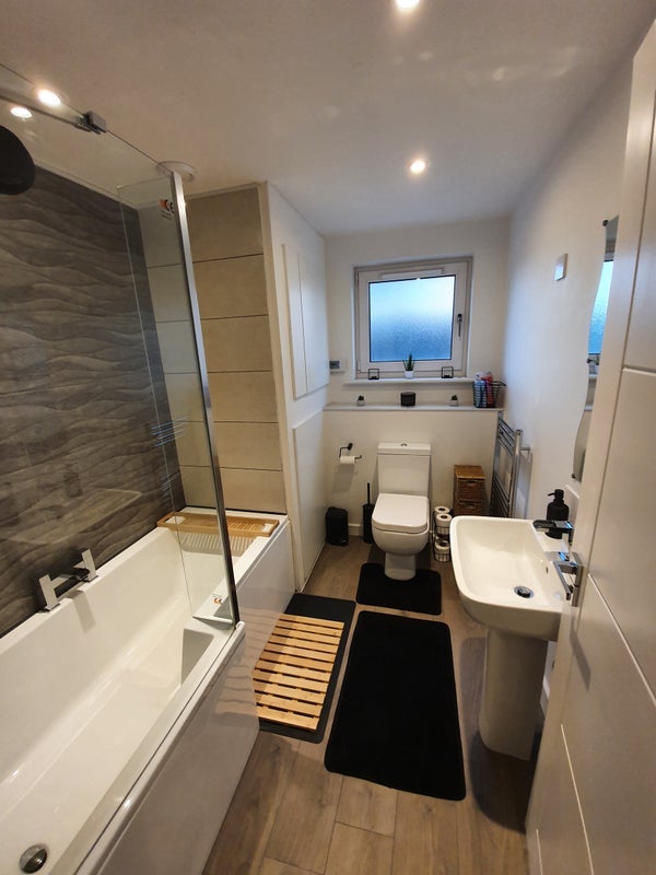Room Coombe Street in Coventry