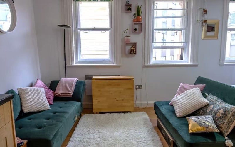 Flat Clare Street in Bristol