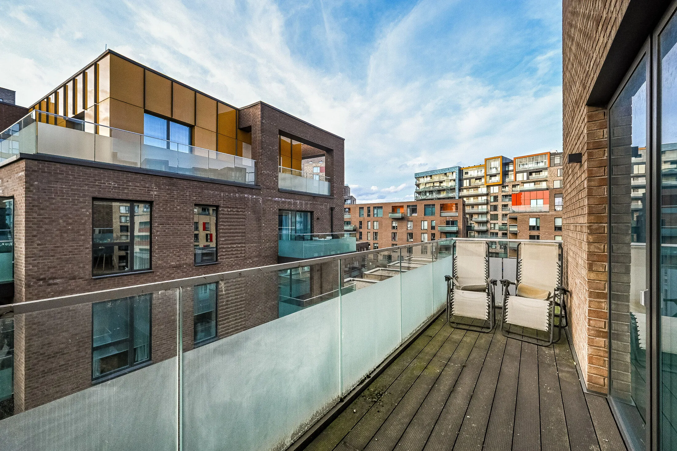 Flat Fergus Street in Greater London