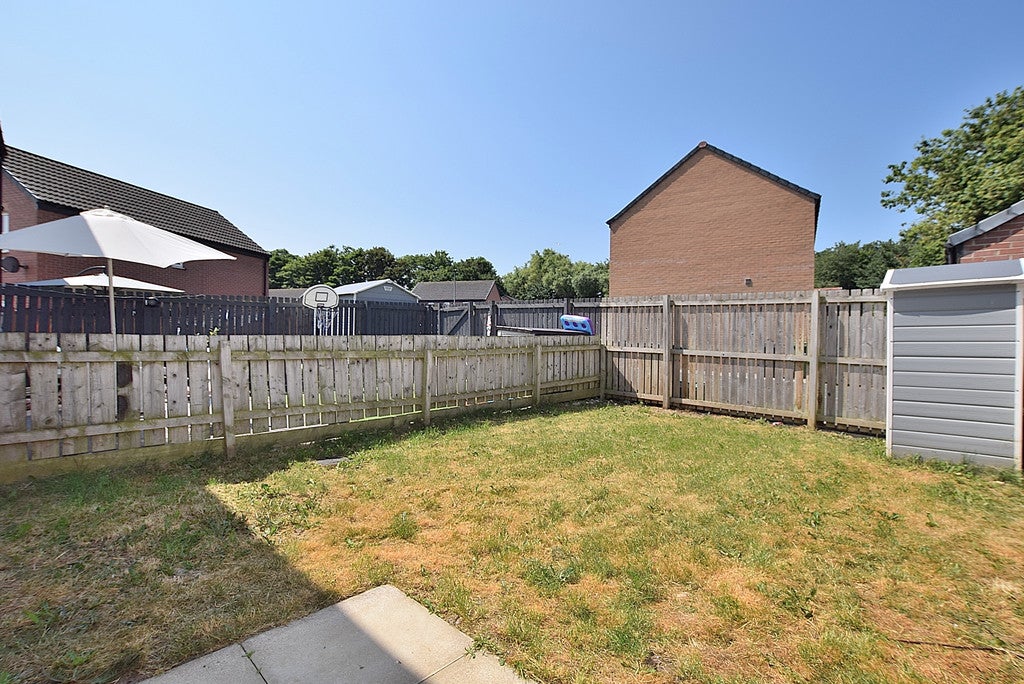 House St Cuthberts Close in Colburn