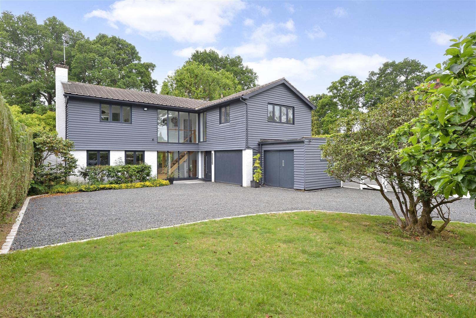 House Woodland Avenue in Waverley