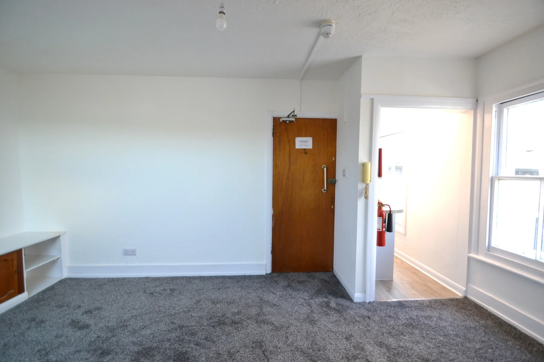 Room Upper Bridge Road in Reigate and Banstead