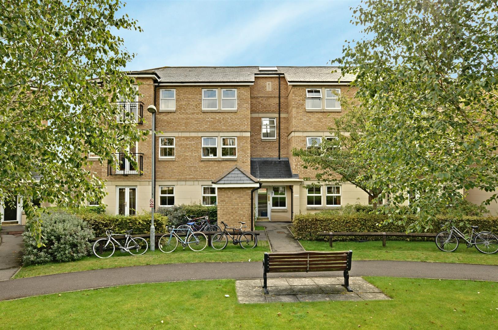 Flat Venneit Close in Oxford