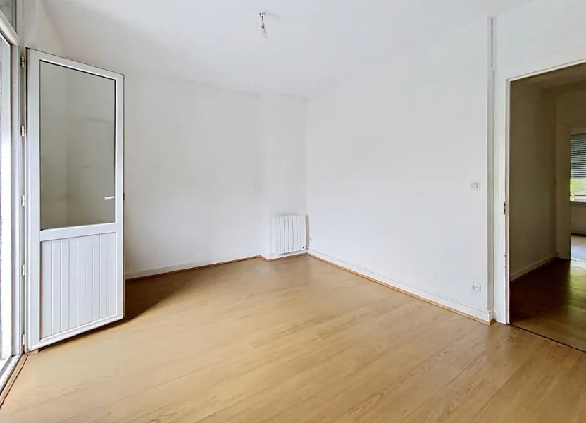 Flat Rue du Général Renault in Tours