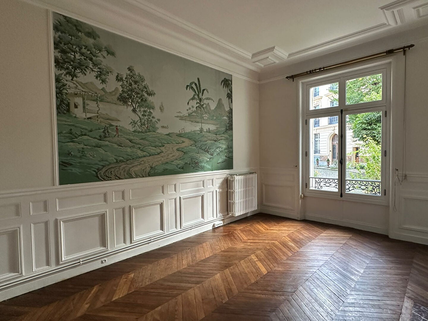 Flat Rue de Satory in Versailles