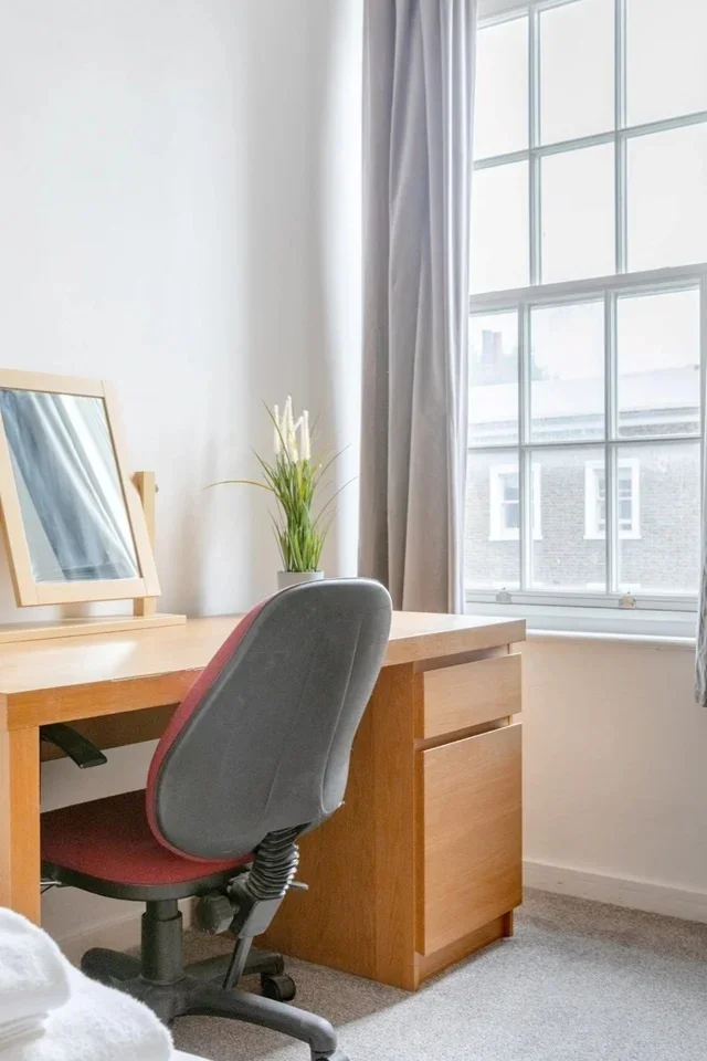 Room Camden Road in Greater London