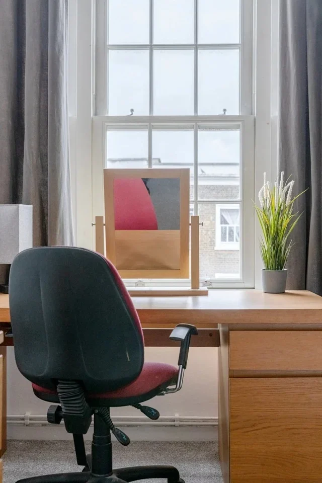 Room Camden Road in Greater London