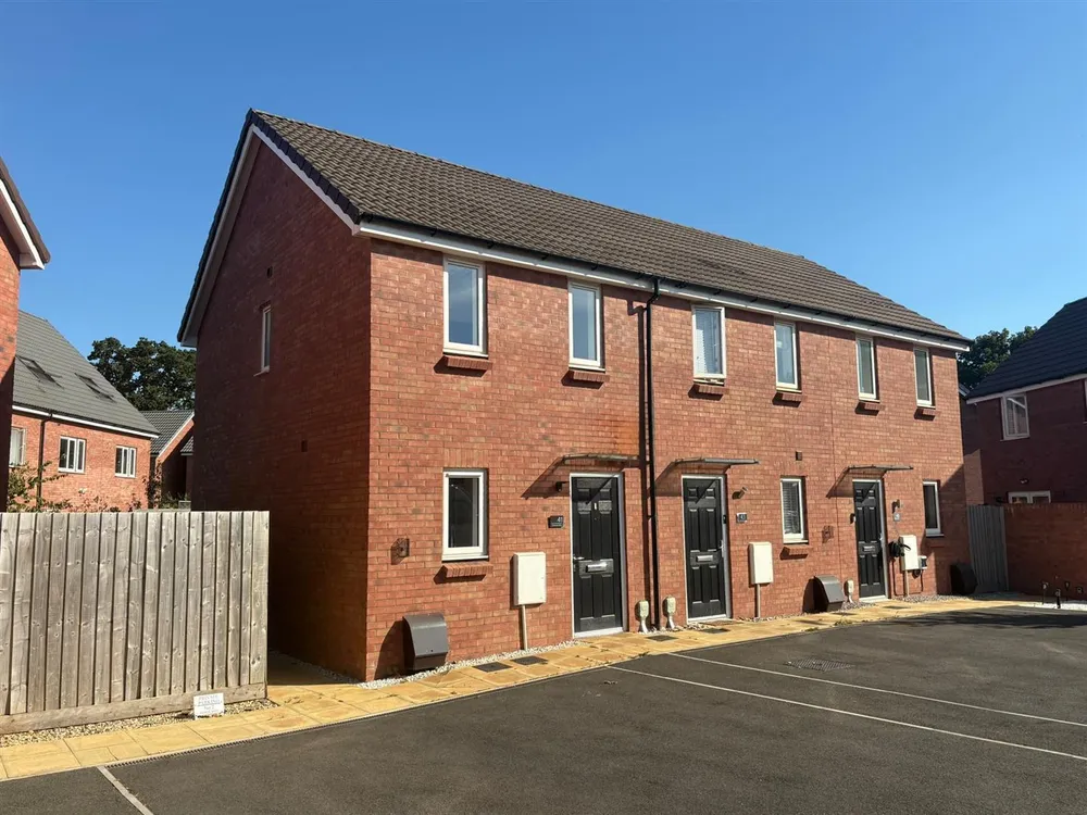 House Orchard Way in Exeter