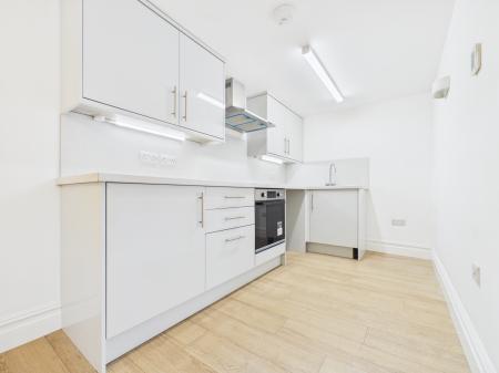 Flat Harlow Moor Drive in Harrogate