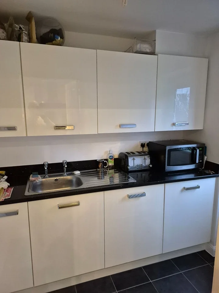 Room Daisy Drive in Sandiway