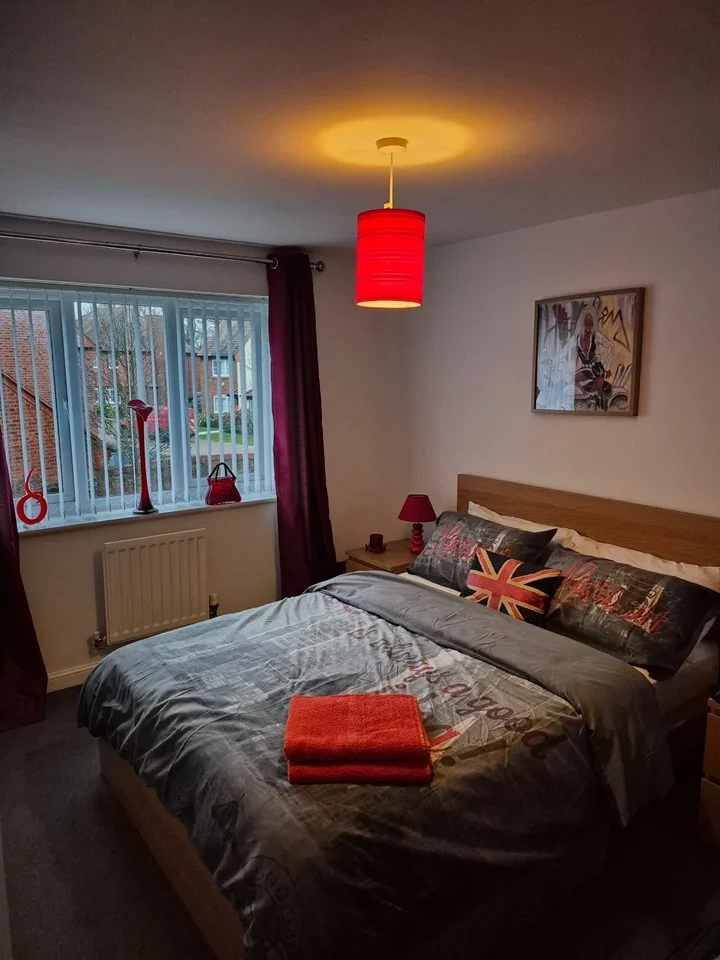 Room Daisy Drive in Sandiway