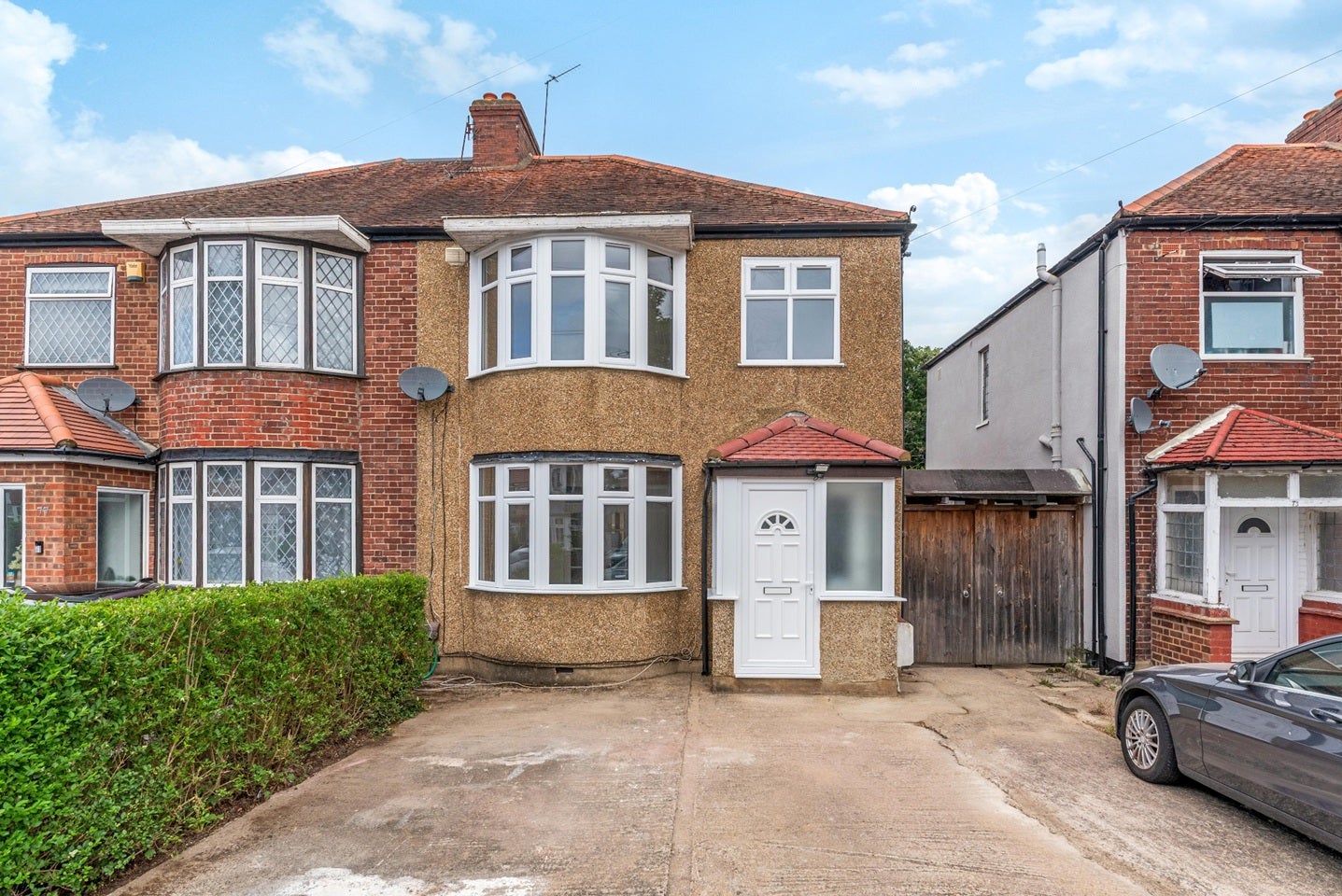 House Bulstrode Avenue in Greater London