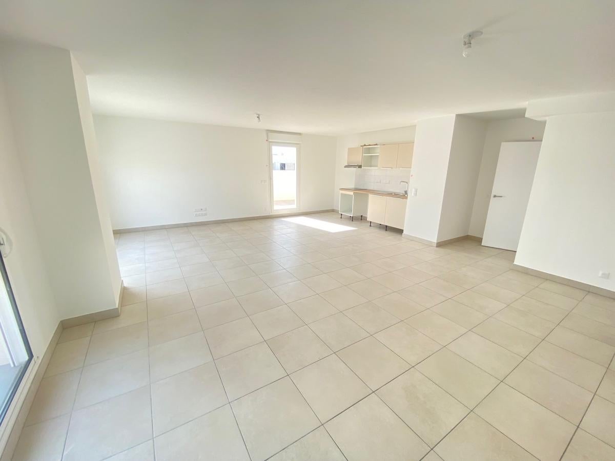Appartement Chemin de l'Abbé Pierre Deilhes à Agde