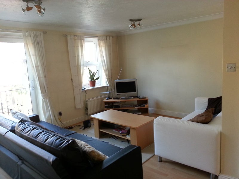 Room London Road in Greater London