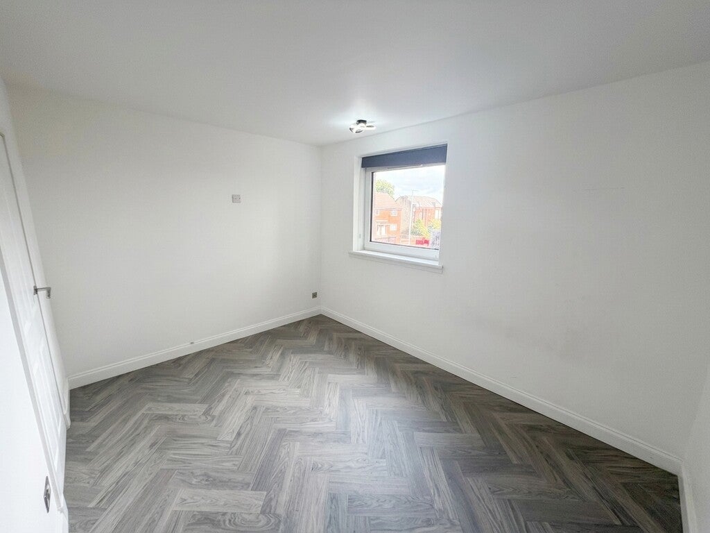 Flat Anstruther Street in Glasgow