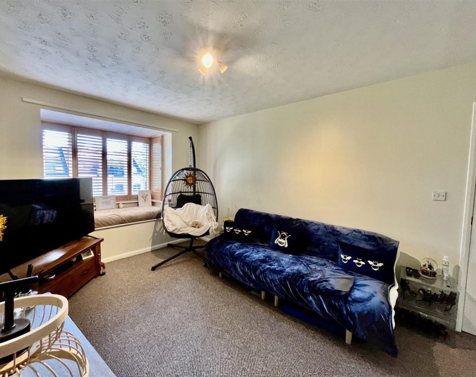 Flat Shipley Court in Gateshead