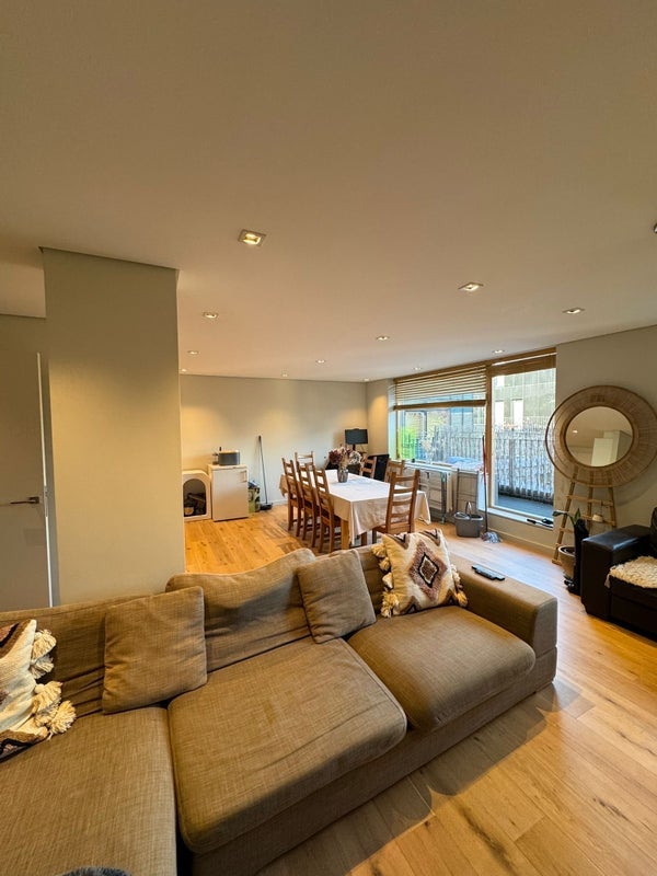 Flat Rochester Place in Greater London
