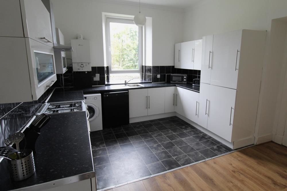 Flat Leslie Terrace in Aberdeen City