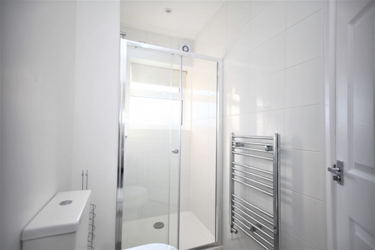 House Renters Avenue in Greater London