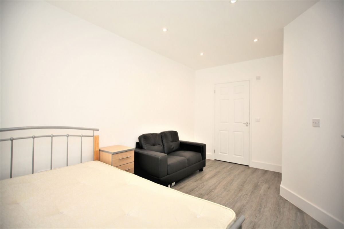 House Renters Avenue in Greater London