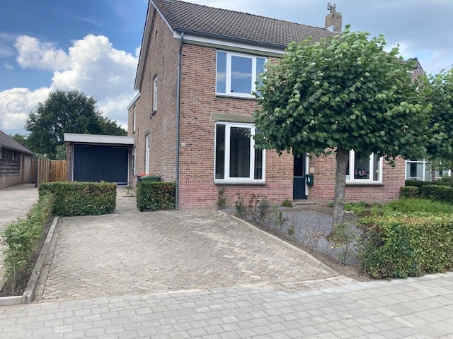 A rental house advertisment