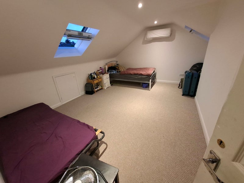 Room Springfield Gardens in Greater London