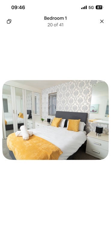 Room Marnell Close in Liverpool