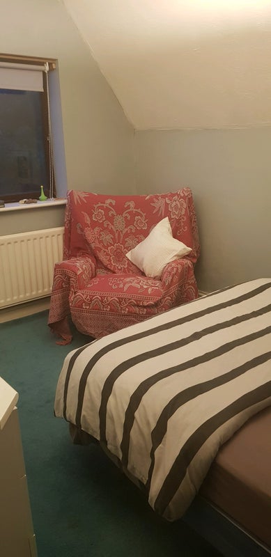 Room Westcliffe Drive in Borough of Swale