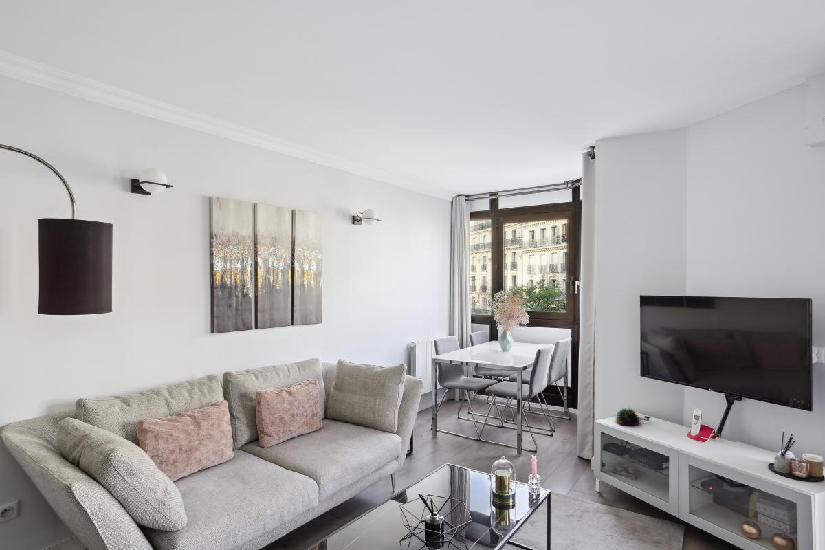 Appartement Rue Pouchet à Paris