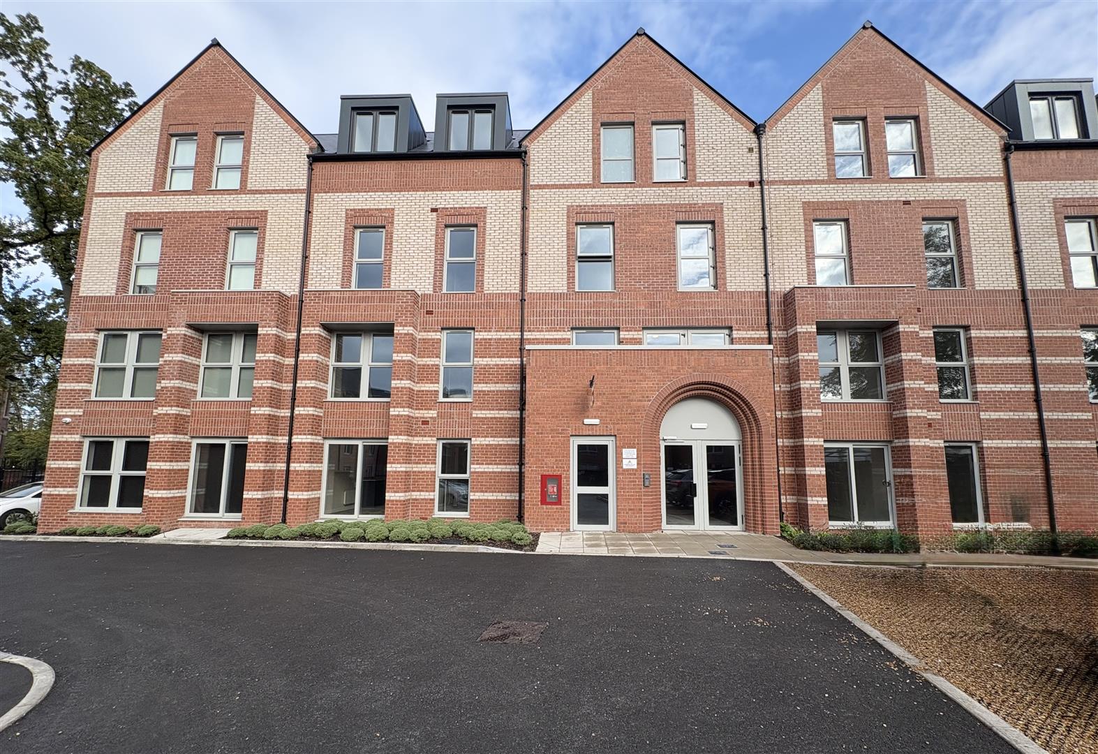 Flat Laindon Road in Manchester