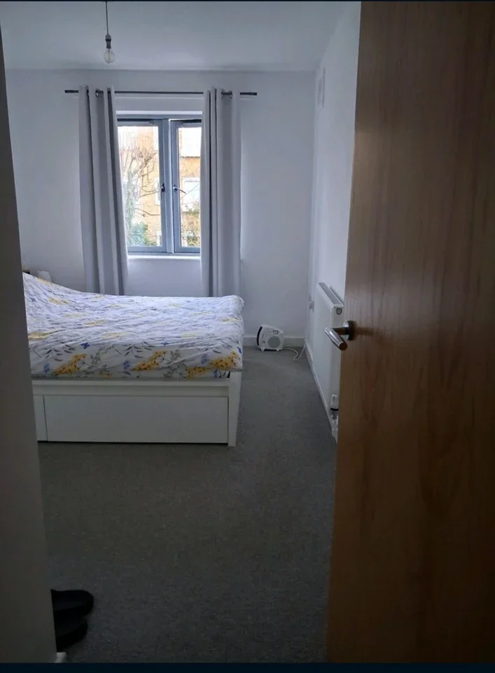 Room Leonora Tyson Mews in Greater London