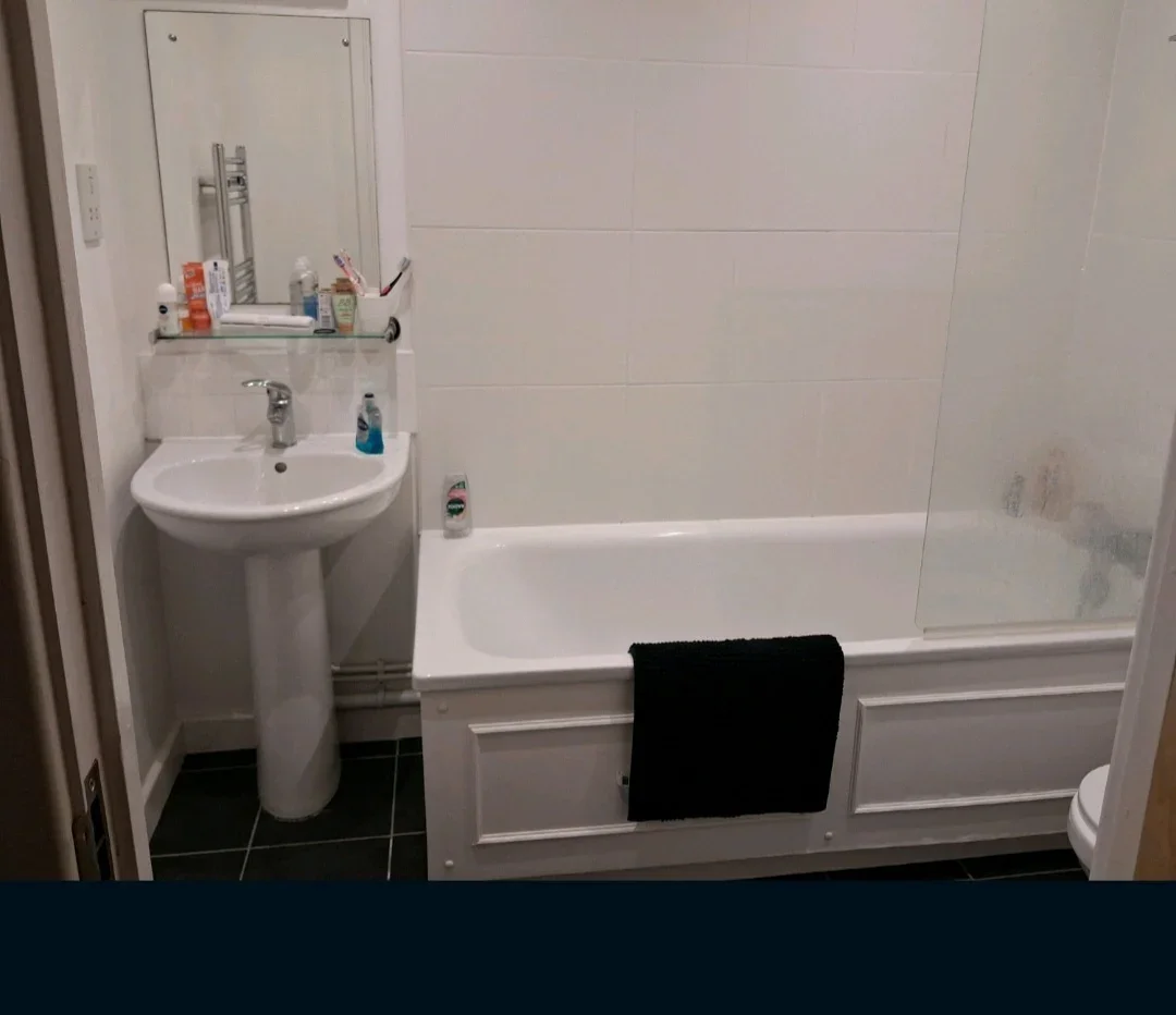 Room Leonora Tyson Mews in Greater London