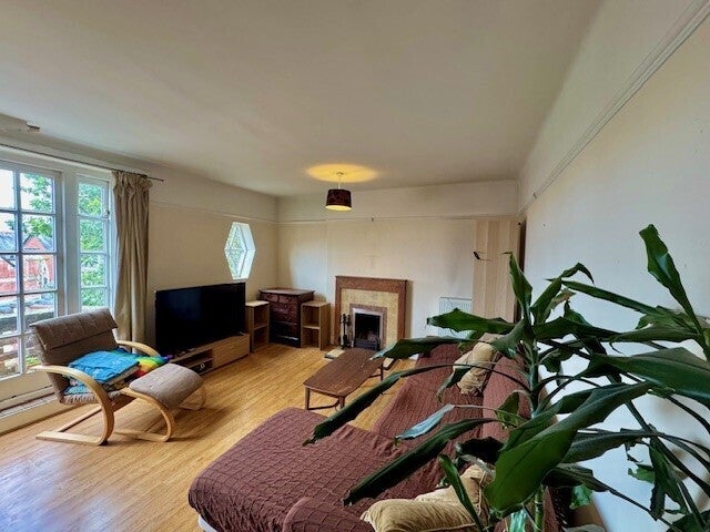Flat Devonshire Road in Southampton