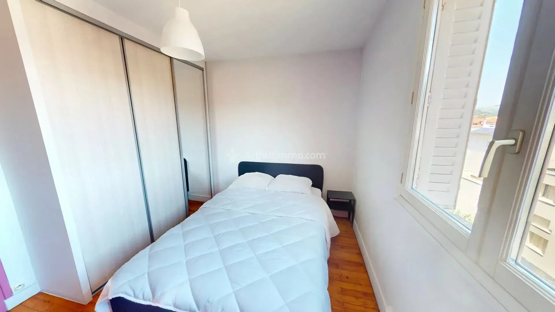 Flat Rue de la Gare in Saint-Égrève