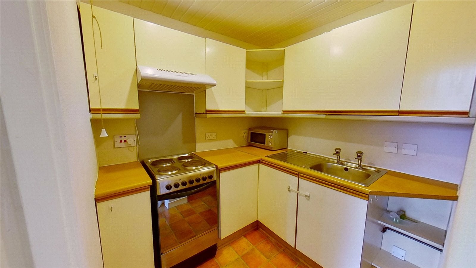Flat Stewart Terrace in City of Edinburgh