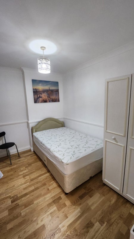 Room Old Christchurch Road in Bournemouth