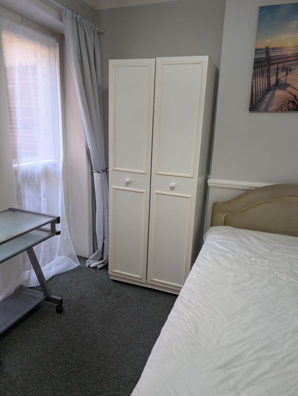 Room Old Christchurch Road in Bournemouth