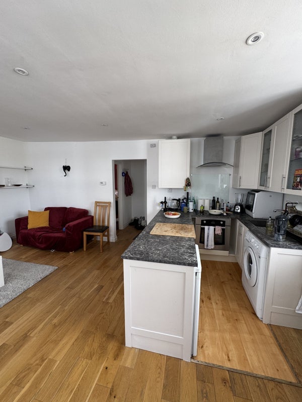 Flat Mornington Crescent in Greater London